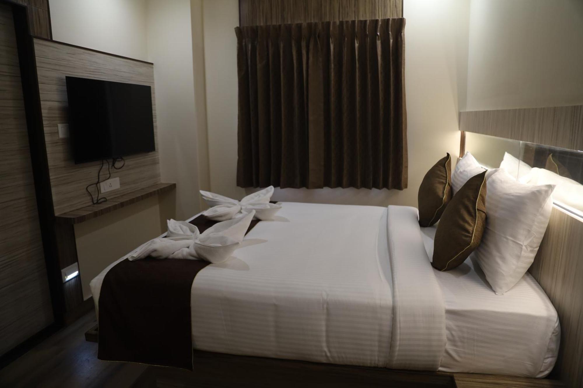 Kings Bury Inn Kumbakonam Exterior photo